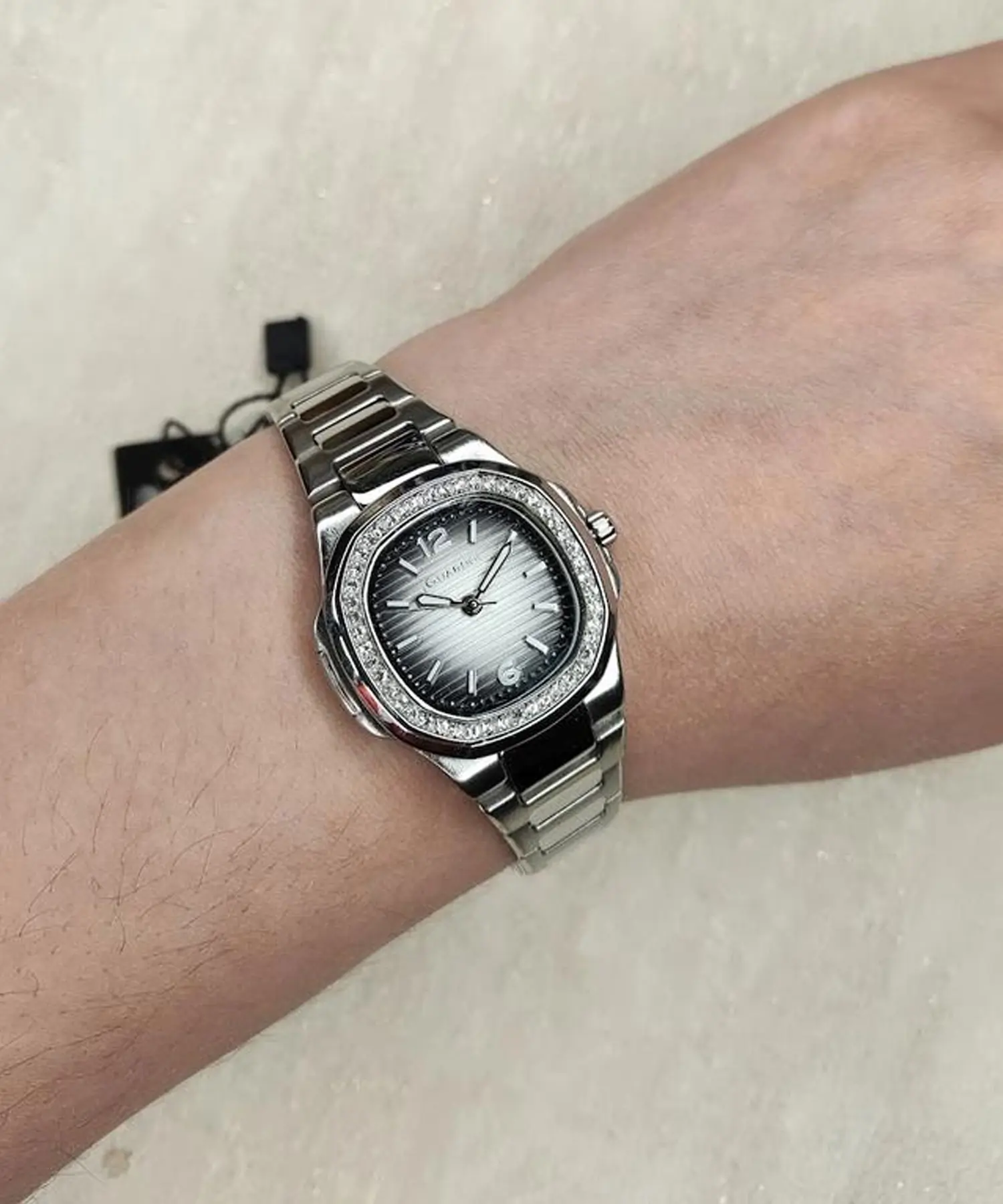 تصویر شماره 6 - ساعت کد 012683-1
