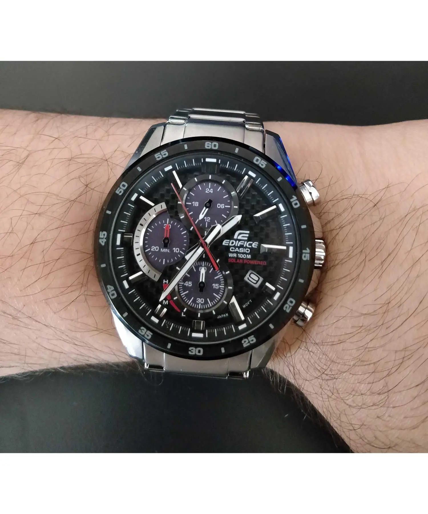عکس روی مچ EQS-920DB-1AVUDF