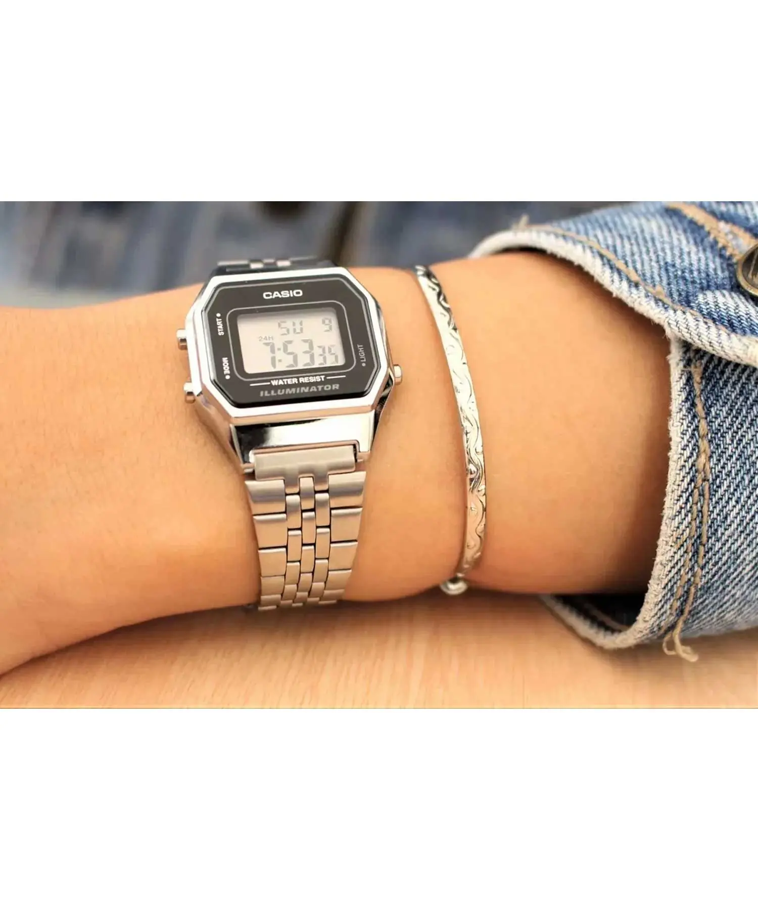 عکس روی مچ LA680WA-1DF