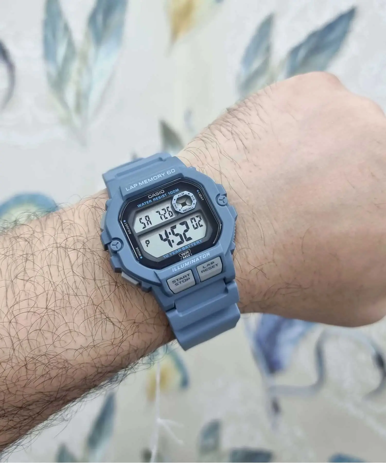 عکس روی مچ WS-1400H-2AVDF