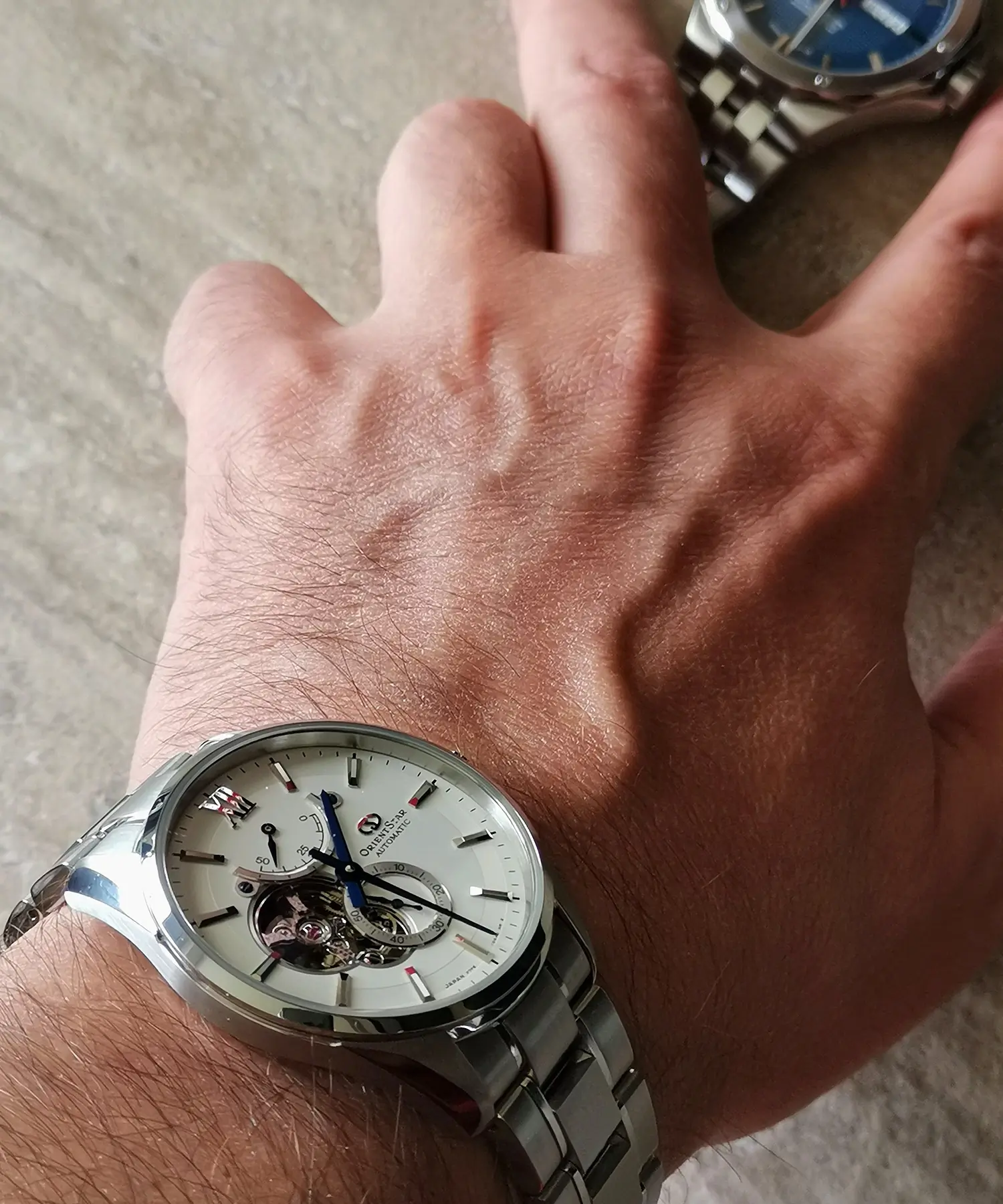 تصویر شماره 4 - ساعت کد RE-HJ0001S00B